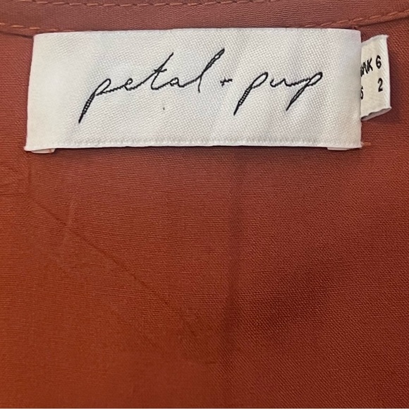 Petal & Pup Babis V Neck Short Sleeve Maxi Wrap Dress in Blush - Size 2 - Picture 4 of 4